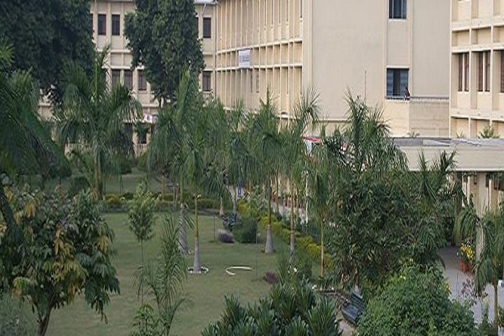 https://cache.careers360.mobi/media/colleges/social-media/media-gallery/13503/2018/9/24/College Building of Durga Prasad Baljeet Singh PG College Anoopshahr_Campus-View.JPG